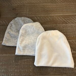 Set of 3 baby hats
